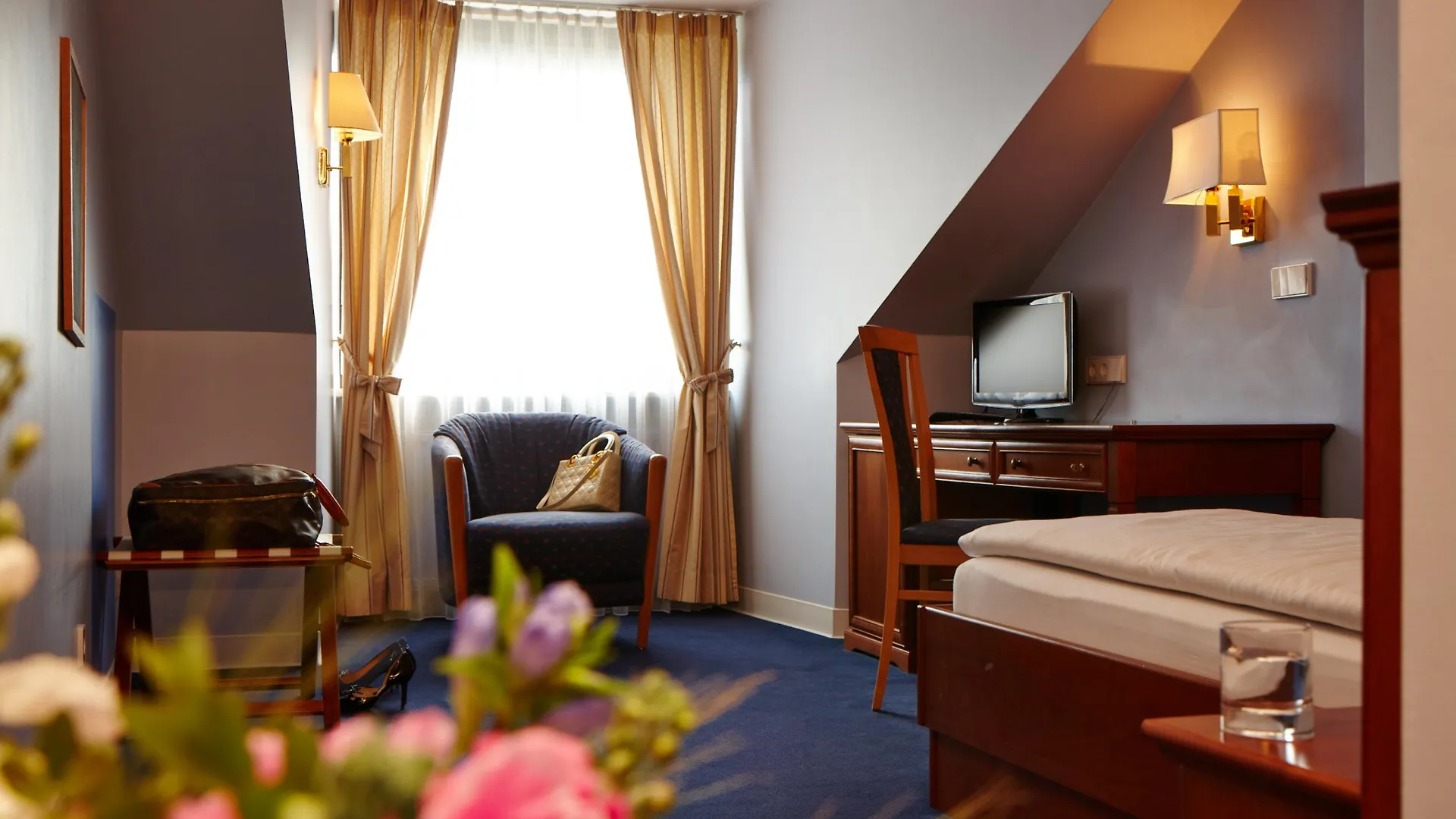 ****  Hotel Concorde Munich Germany