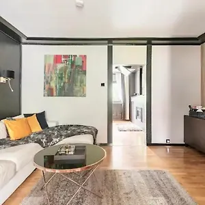 Miet-kamp Ruhig, Zentral, Nahe Messe, Ausgefallenes Design 2 Schlafzimmer Appartement Berlijn